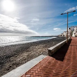  Apartamento Playa Azul Amplio Y Luminoso Con Vistas Al Mar España